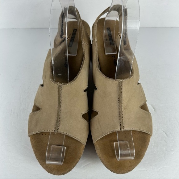 Clark Women's Tan Wedge Sandals 11 - Picture 3 of 9